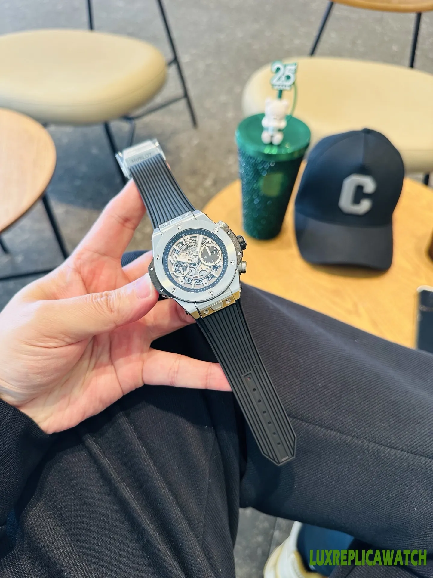 Hublot Big Bang Replica Watches 44mm Mens Grey Dial Rubber Strap 1:1 Clone Watch - Image 2