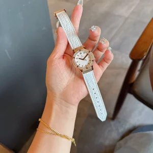 Hublot Classic Fusion Replica Watches 33mm Womens White Dial Leather Strap 1:1 Clone Watch
