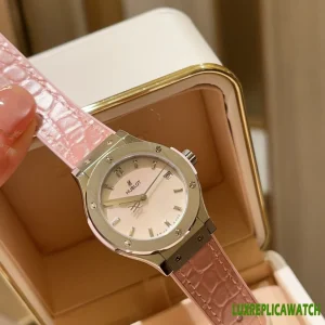 Hublot Classic Fusion Replica Watches 33mm Womens White Dial Leather Strap 1:1 Clone Watch