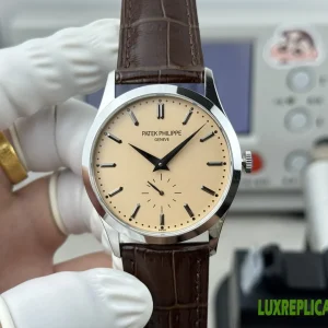 Patek Philippe Calatrava Replica Watches 39mm Mens Beige Dial Leather Strap 1:1 Clone Watch