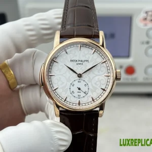 Patek Philippe Calatrava Replica Watches 40mm Mens White Dial Leather Strap 1:1 Clone Watch