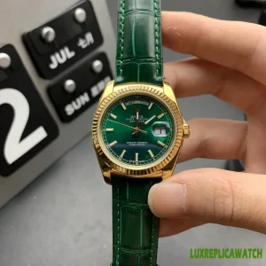 Rolex Day-Date Replica Watches 40mm Mens Green Dial Leather Strap 1:1 Clone Watch