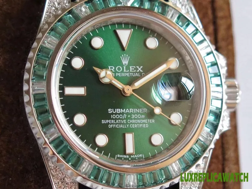 Rolex Submariner Date Replica Watches 40mm Mens Green Dial Leather Strap 1:1 Clone Watch - Image 3